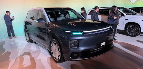 舰D19和D99首发详解不朽情缘app零跑双旗(图13) 舰D19和D99首发详解不朽情缘app零跑双旗(图13)